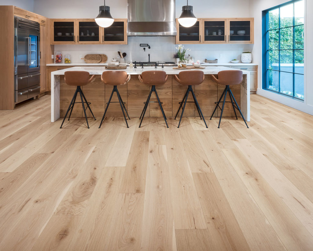 Vicorian Manor Kensington Engineered Hardwood Room Scene
