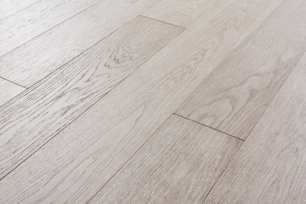 Modern Deluxe Palm Beach Engineered Hardwood Swatch Variation